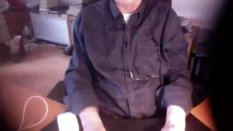 Snapshot of amor2200 chatting on February 16, 2026, 8:10 am Amor2200 online show from February 16, 2026, 8:10 am