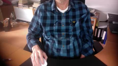 Snapshot of amor2200 chatting on February 24, 2026, 8:12 am Amor2200 online show from February 24, 2026, 8:12 am