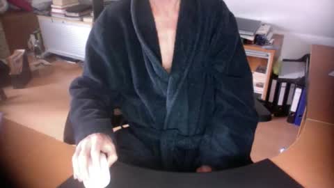 Snapshot of amor2200 chatting on March 14, 2026, 8:09 am Amor2200 online show from March 14, 2026, 8:09 am