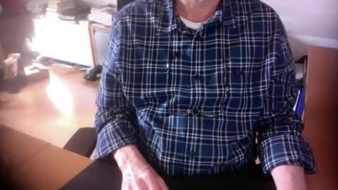 Snapshot of amor2200 chatting on March 23, 2026, 8:51 am Amor2200 online show from March 23, 2026, 8:51 am