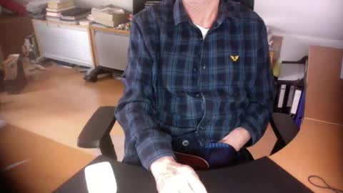 Snapshot of amor2200 chatting on March 24, 2026, 2:22 pm Amor2200 online show from March 24, 2026, 2:22 pm