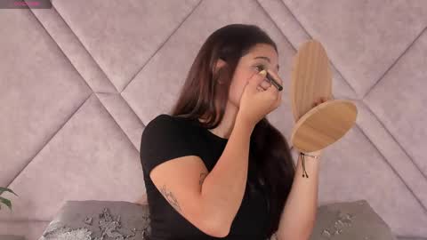 Snapshot of amora_96 chatting on April 10, 2026, 1:38 pm amora online show from April 10, 2026, 1:38 pm