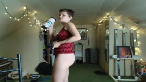 Snapshot of amoramystic chatting on October 14, 2025, 4:13 am Amora Mystic online show from October 14, 2025, 4:13 am