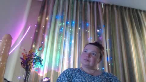 amorelara online show from June 4, 2026, 3:18 pm