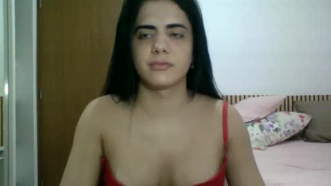 amputeeluna online show from May 13, 2026, 12:30 am