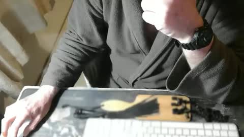 amslave4f online show from May 24, 2026, 8:47 pm
