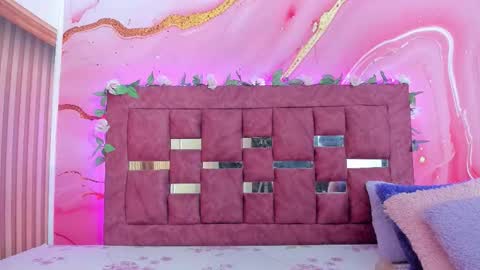 amy__rose_ online show from October 17, 2025, 2:59 am