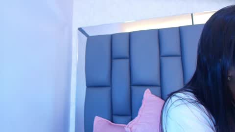 Snapshot of amy__wats0n chatting on April 27, 2026, 7:12 pm amy__wats0n online show from April 27, 2026, 7:12 pm