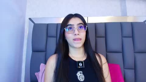 Snapshot of amy__wats0n chatting on April 30, 2026, 7:20 pm amy__wats0n online show from April 30, 2026, 7:20 pm