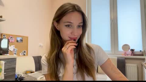 Amy Chill online show from February 2, 2026, 10:25 am