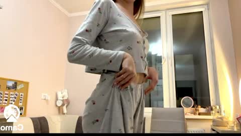 Snapshot of amy_chill chatting on April 10, 2026, 7:07 pm Amy Chill online show from April 10, 2026, 7:07 pm
