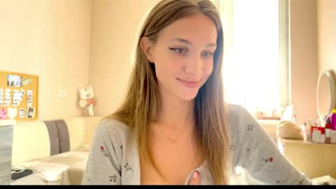 Snapshot of amy_chill chatting on April 13, 2026, 11:59 am Amy Chill online show from April 13, 2026, 11:59 am