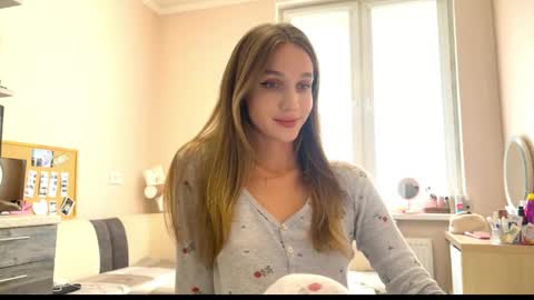 Snapshot of amy_chill chatting on May 7, 2026, 2:11 pm Amy Chill online show from May 7, 2026, 2:11 pm