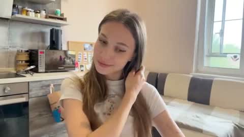 Amy Chill online show from June 24, 2026, 10:25 am