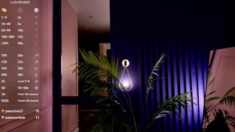 Snapshot of amy_does chatting on October 7, 2025, 3:31 pm Amy online show from October 7, 2025, 3:31 pm