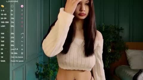 Snapshot of amy_does chatting on October 11, 2025, 4:05 pm Amy online show from October 11, 2025, 4:05 pm