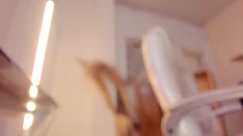 Snapshot of amy_kiitty chatting on January 16, 2025, 10:44 pm online show from January 16, 2025, 10:44 pm