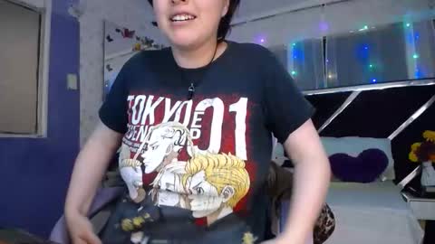 Snapshot of amy_kobayashi chatting on October 3, 2025, 7:00 pm Amy online show from October 3, 2025, 7:00 pm
