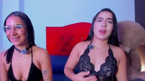 amy_leah_ online show from May 15, 2026, 3:57 am