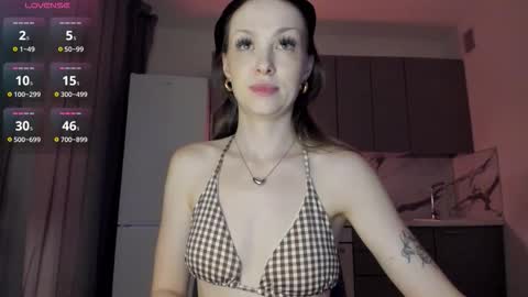 Snapshot of amy_sparkle chatting on October 9, 2025, 11:14 pm Miriam online show from October 9, 2025, 11:14 pm