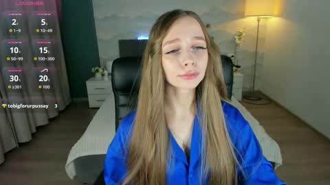 Snapshot of amy_vayne chatting on September 22, 2025, 6:43 pm Amy online show from September 22, 2025, 6:43 pm