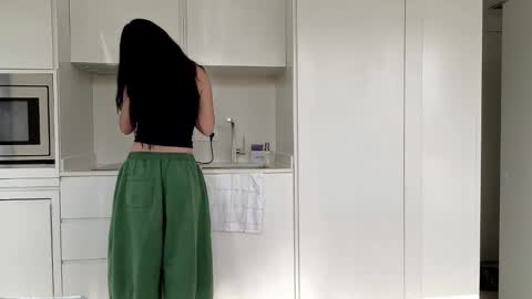 girl next door named Amy online show from February 5, 2026, 2:00 pm