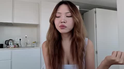 girl next door named Amy online show from June 6, 2026, 1:27 pm