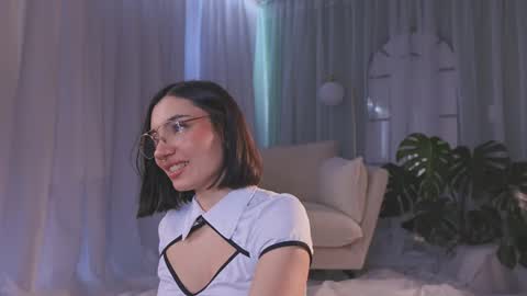 Amy Armstrong online show from April 28, 2026, 9:20 pm