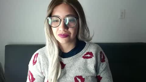 amycosplay99 online show from February 23, 2025, 4:39 am