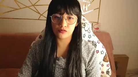 Snapshot of amycosplay99 chatting on January 14, 2026, 5:35 am amycosplay99 online show from January 14, 2026, 5:35 am