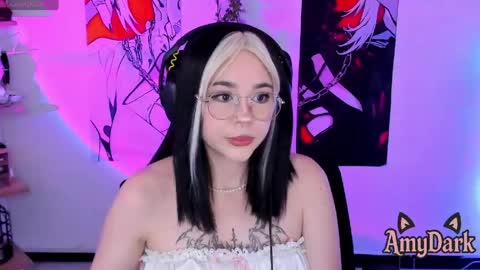 Amy online show from April 30, 2026, 8:26 pm