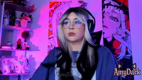 Snapshot of amydark chatting on May 17, 2026, 12:19 am Amy online show from May 17, 2026, 12:19 am