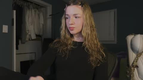 Amy online show from October 26, 2025, 2:39 am