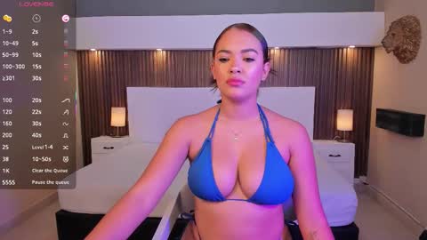 amyjohnsonn online show from October 20, 2025, 12:05 pm