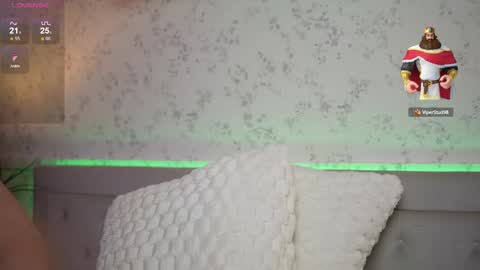  Amy  online show from September 20, 2025, 8:21 pm