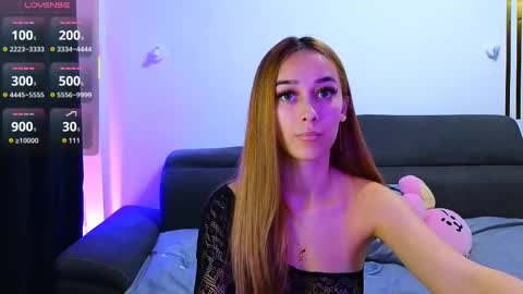 amykentt online show from November 24, 2025, 4:18 pm