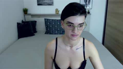 Hi there guys  My pleasure in your hands  pvt is open online show from January 10, 2025, 10:50 am