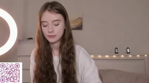 amylovesyouu online show from December 19, 2025, 8:16 pm