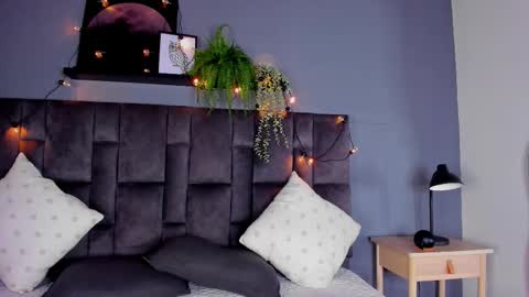 Snapshot of amypalmmer chatting on October 7, 2025, 11:40 am  AMMY  online show from October 7, 2025, 11:40 am