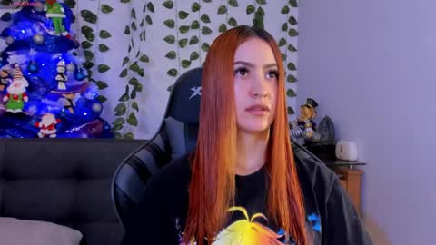 Snapshot of amypond__ chatting on December 3, 2024, 5:12 pm Amy online show from December 3, 2024, 5:12 pm