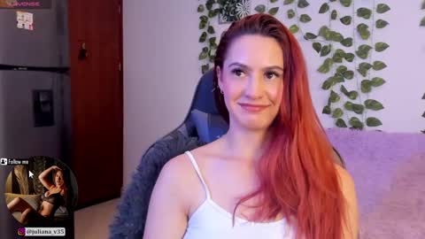 Snapshot of amypond__ chatting on February 18, 2025, 8:58 pm Amy online show from February 18, 2025, 8:58 pm