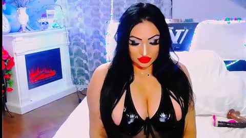 Snapshot of amyrarosera chatting on October 10, 2025, 9:25 pm Alimoonyia online show from October 10, 2025, 9:25 pm