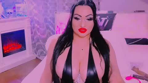 Snapshot of amyrarosera chatting on October 17, 2025, 9:17 pm Alimoonyia online show from October 17, 2025, 9:17 pm