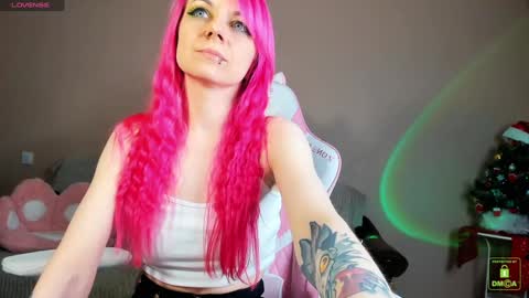 Amy Rose online show from January 7, 2025, 3:35 am