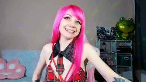 Snapshot of amyrose69 chatting on September 19, 2025, 7:36 pm Amy Rose online show from September 19, 2025, 7:36 pm
