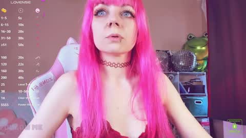 Snapshot of amyrose69 chatting on April 13, 2026, 12:43 pm Amy Rose online show from April 13, 2026, 12:43 pm