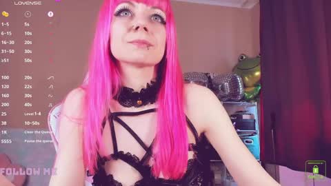 Snapshot of amyrose69 chatting on April 24, 2026, 10:18 am Amy Rose online show from April 24, 2026, 10:18 am