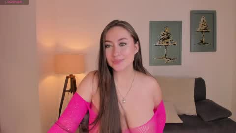 AMY R  online show from May 11, 2026, 2:45 pm