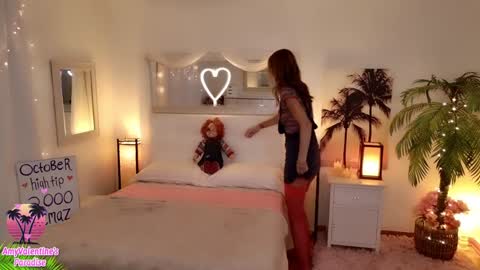 Snapshot of amyvalentine chatting on October 22, 2025, 5:52 am  AmyValentine  online show from October 22, 2025, 5:52 am