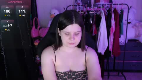amyvibes online show from May 2, 2026, 6:13 pm